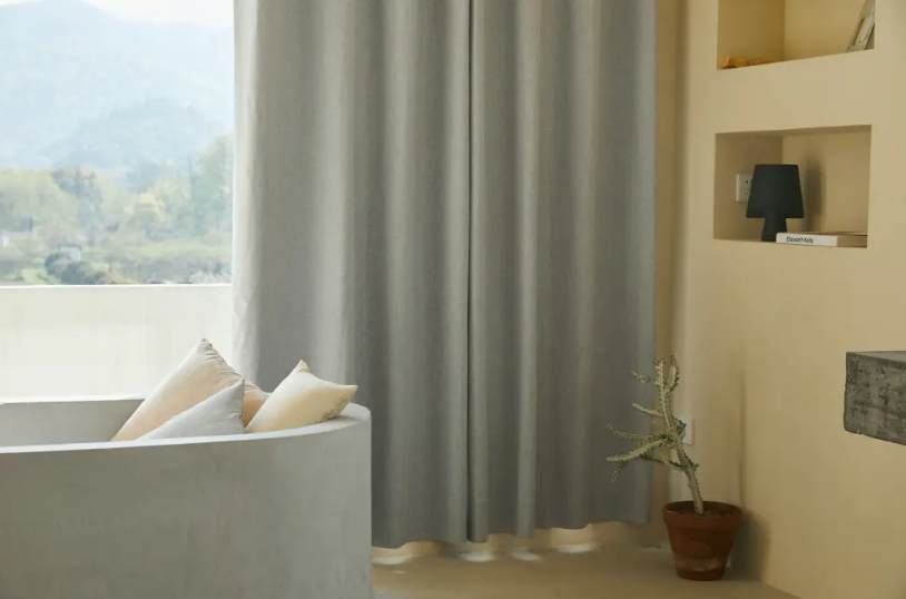 Singapore Curtain Blinds Cleaning Services